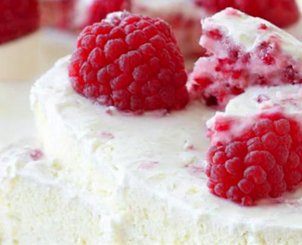 National Raspberry Cake Day | July 31