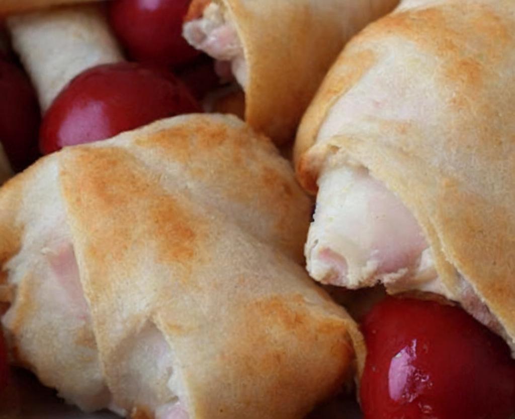 NATIONAL PIGS-IN-A-BLANKET DAY – April 24